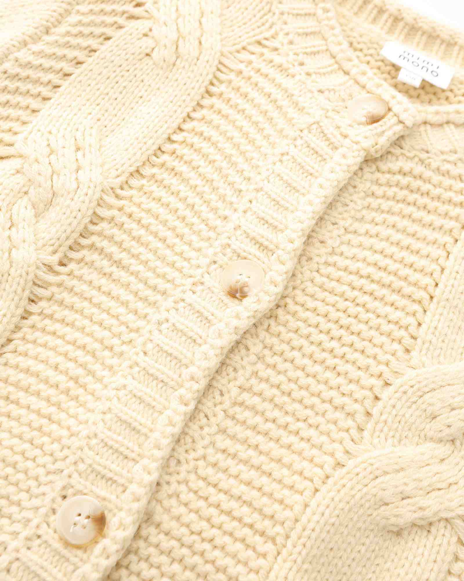 Online-exclusive: Cream Knitted Cardigan