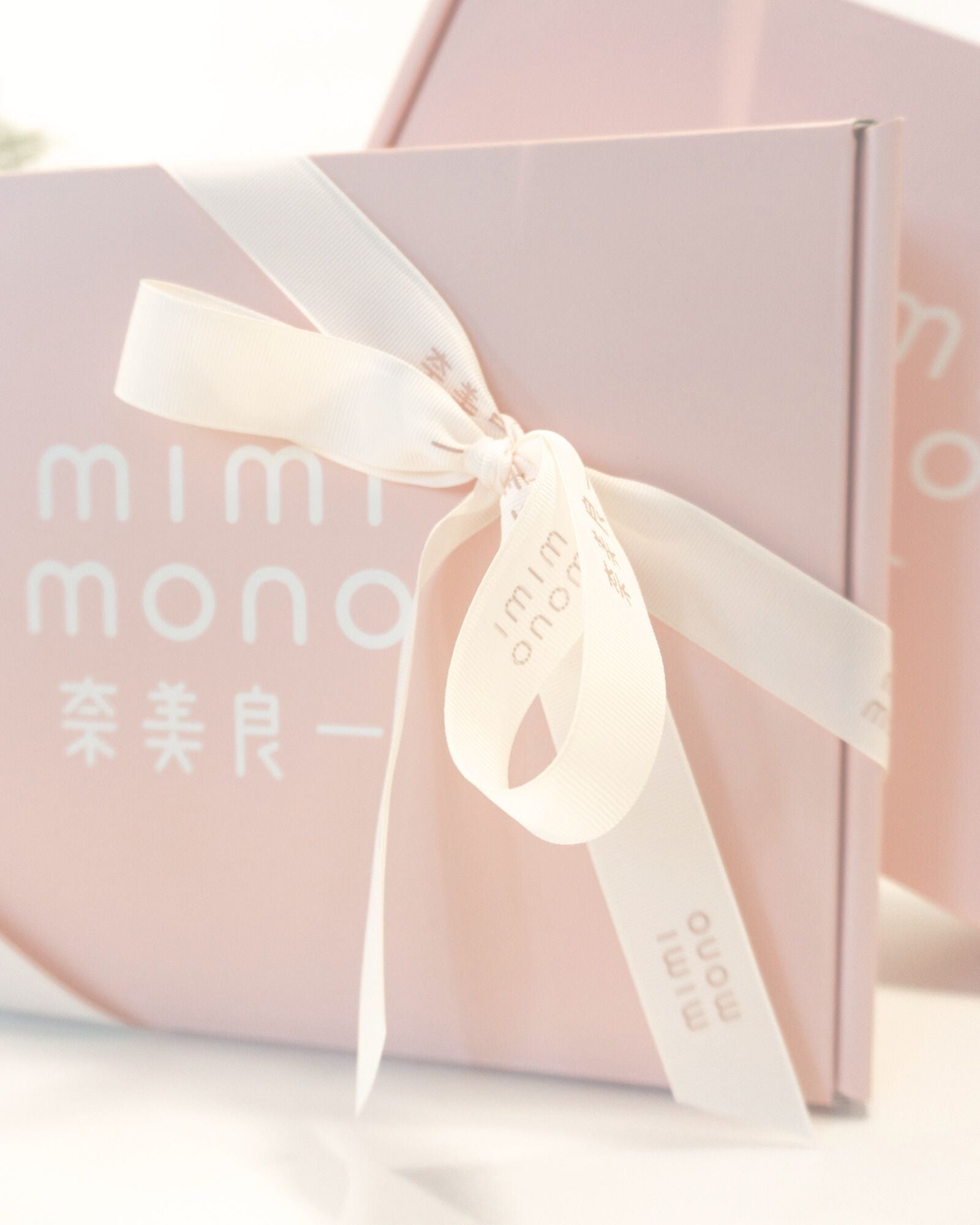 mimi mono Gift Box